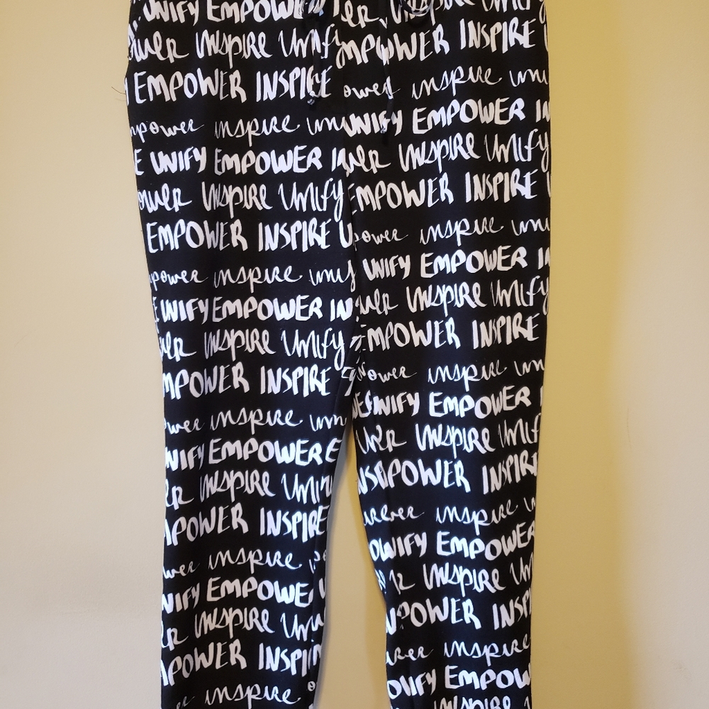 NY&Co Graphic Casual Pants